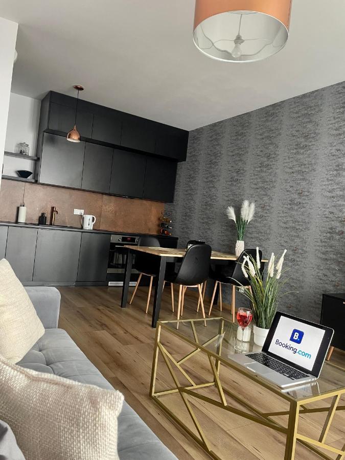Apartament Drewnowska Przy Manufakturze Лодзь Экстерьер фото